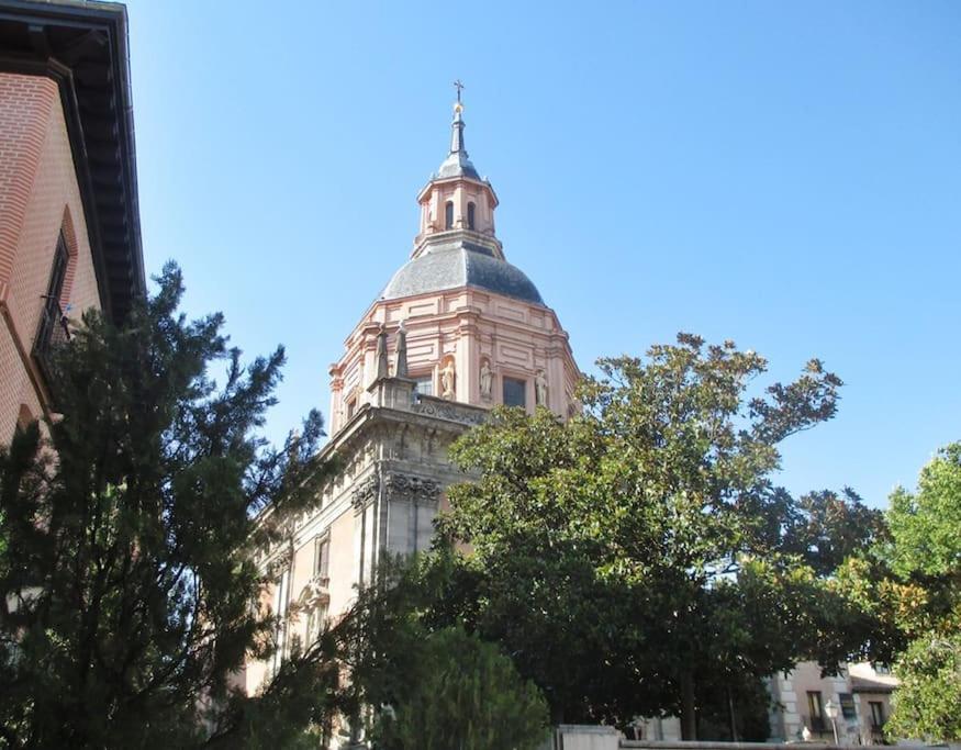 Estudio En Palacio La Latina Madrid Kültér fotó
